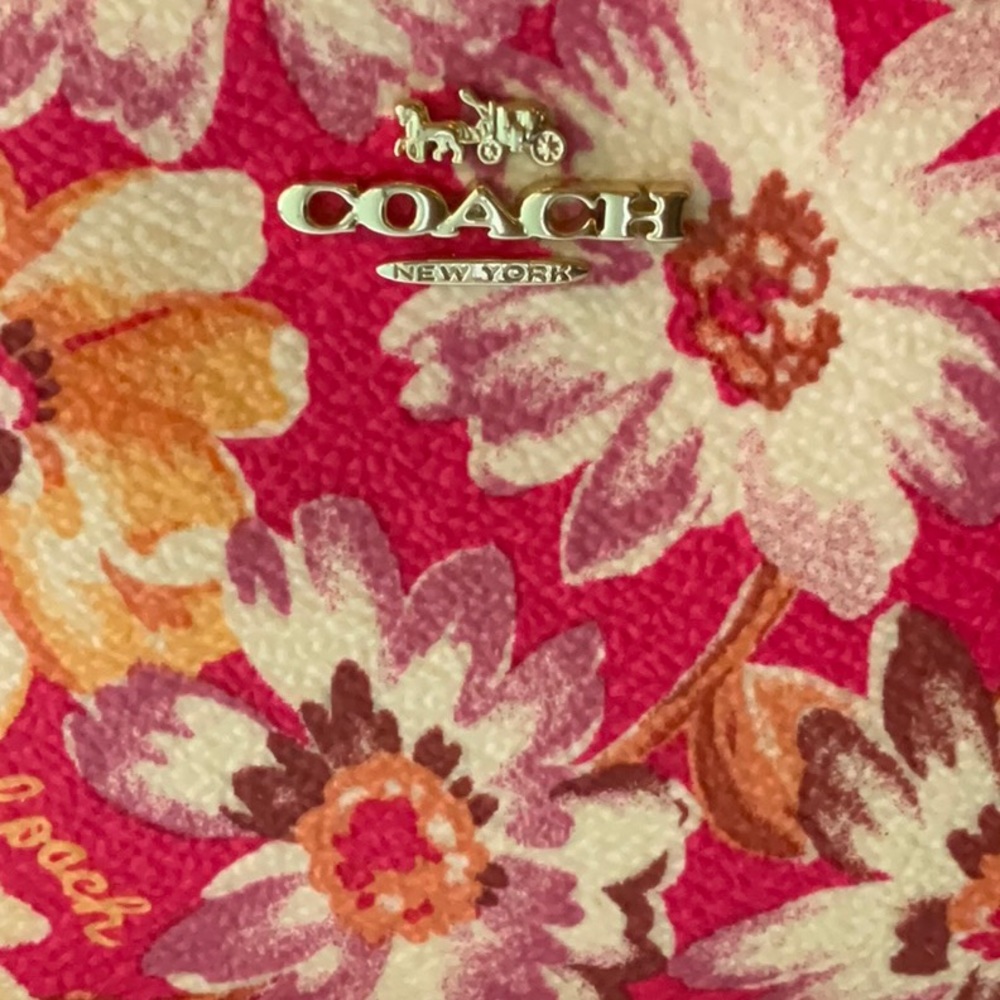 💐 COACH MINI COSMETIC CASE WITH DAISY PRINT 💐 - Picture 6 of 16